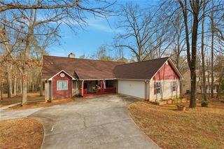 221 Grindstone Creek Drive, Clarkesville, GA 30523