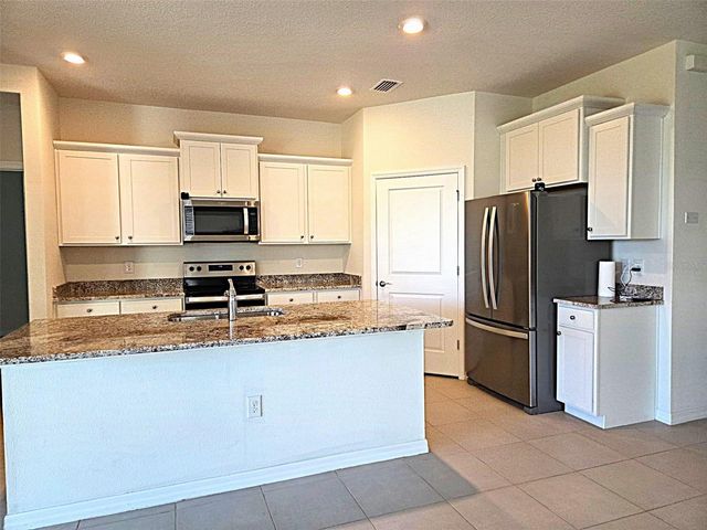 3908 MOSSY LIMB COURT, Palmetto, FL 34221