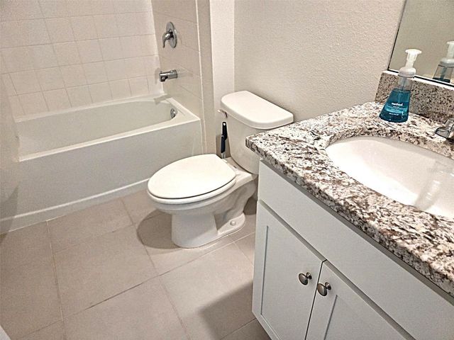3908 MOSSY LIMB COURT, Palmetto, FL 34221