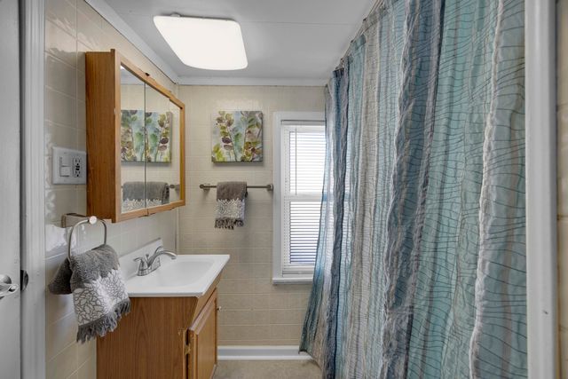 3333 Union Avenue, Steger, IL 60475