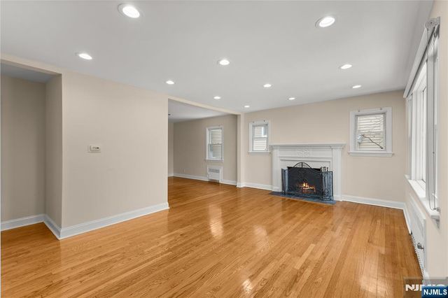 649 Ogden Avenue, Teaneck, NJ 07666