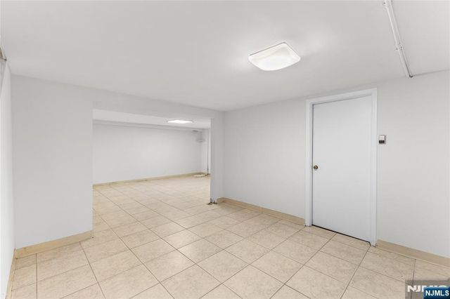 649 Ogden Avenue, Teaneck, NJ 07666