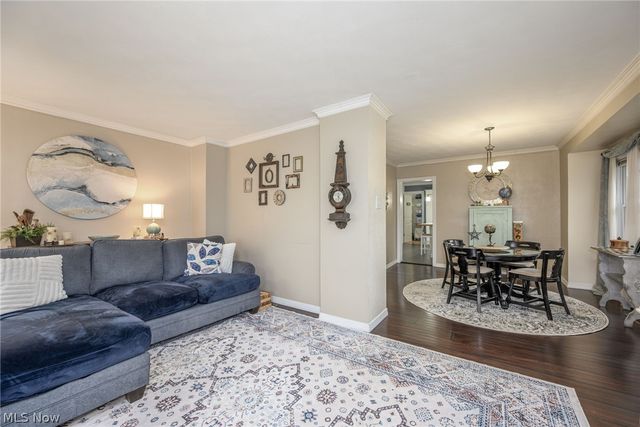 374 N River Road, Munroe Falls, OH 44262