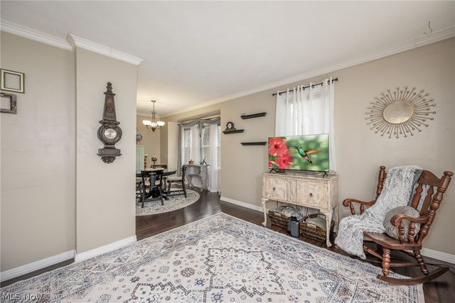 374 N River Road, Munroe Falls, OH 44262