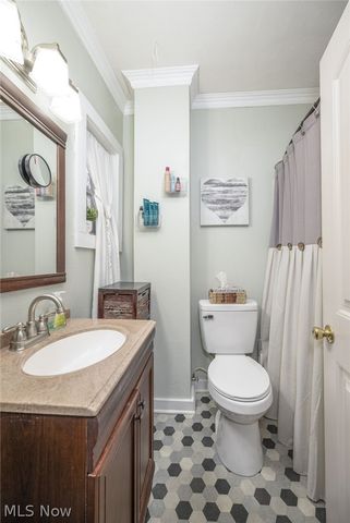 374 N River Road, Munroe Falls, OH 44262