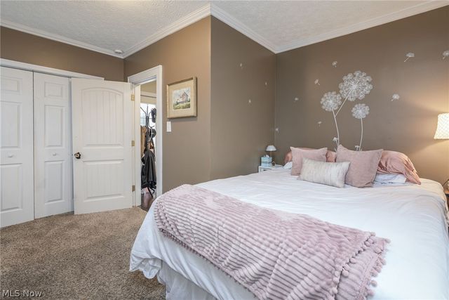 374 N River Road, Munroe Falls, OH 44262