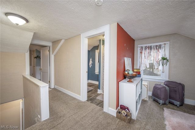 374 N River Road, Munroe Falls, OH 44262