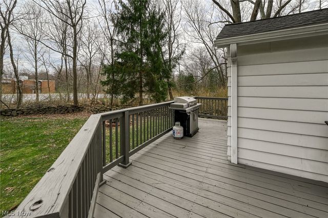 374 N River Road, Munroe Falls, OH 44262