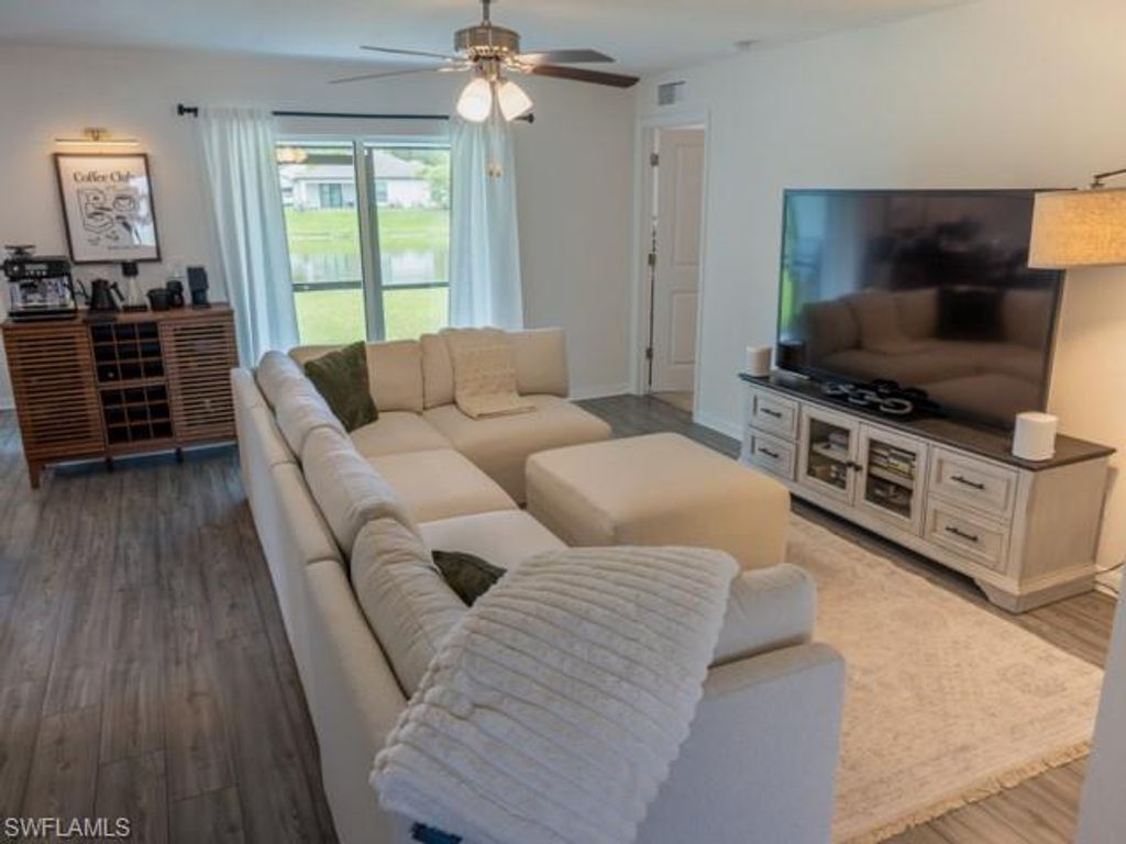 813 Franklin CT, IMMOKALEE, FL 34142 — photo 4
