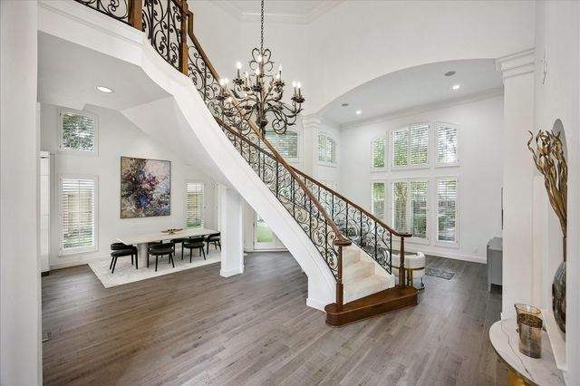 906 Peachwood Bend Drive, Houston, TX 77077