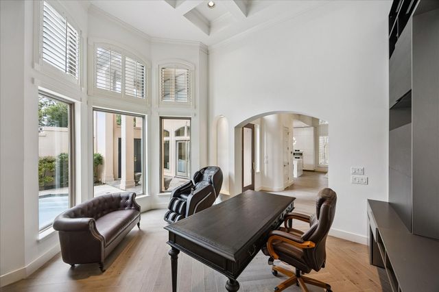 906 Peachwood Bend Drive, Houston, TX 77077