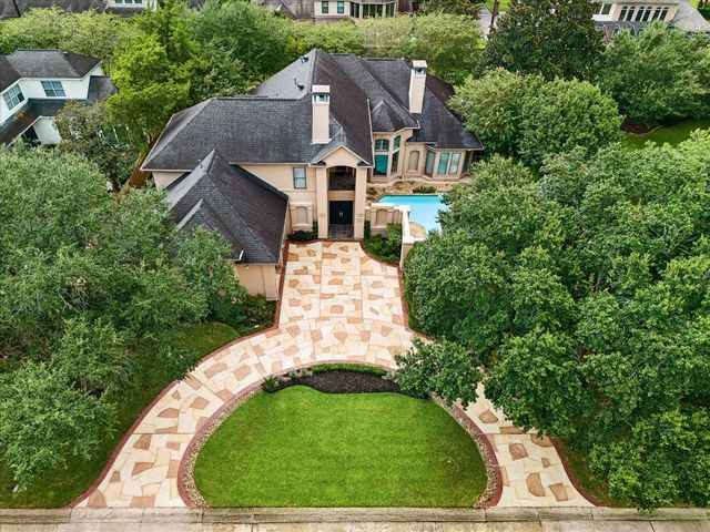 906 Peachwood Bend Drive, Houston, TX 77077