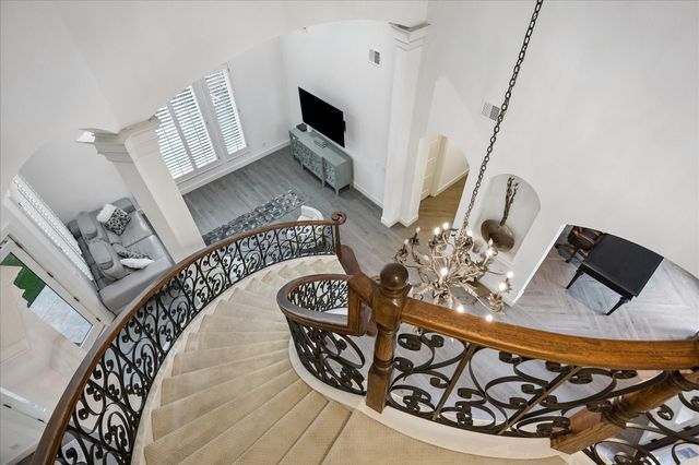 906 Peachwood Bend Drive, Houston, TX 77077