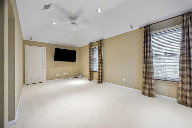 906 Peachwood Bend Drive, Houston, TX 77077