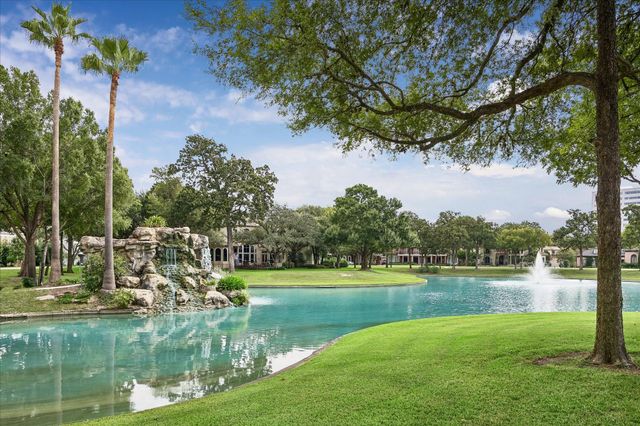 906 Peachwood Bend Drive, Houston, TX 77077