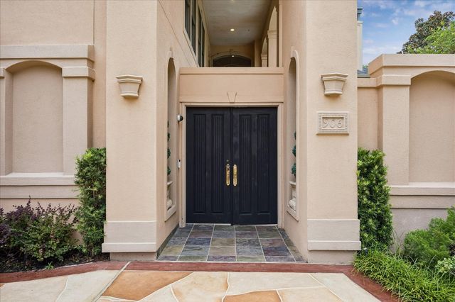 906 Peachwood Bend Drive, Houston, TX 77077