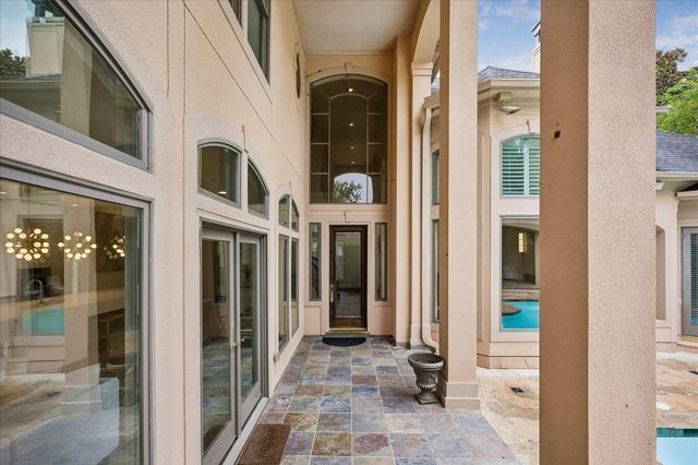 906 Peachwood Bend Drive, Houston, TX 77077