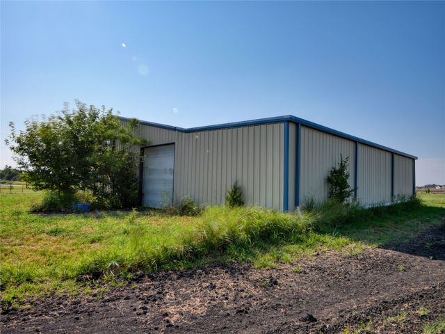 2944 CR-596, Nevada, TX 75173