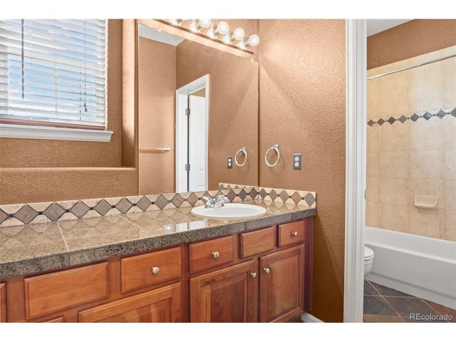 23024 E Ontario Dr T-12-105, Aurora, CO 80016