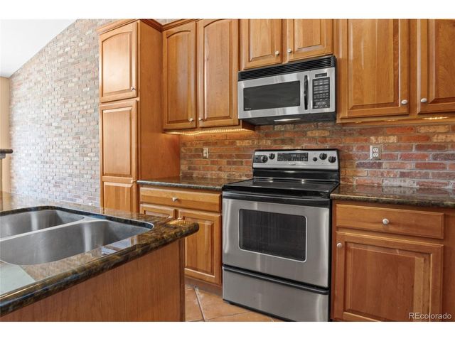 23024 E Ontario Dr T-12-105, Aurora, CO 80016