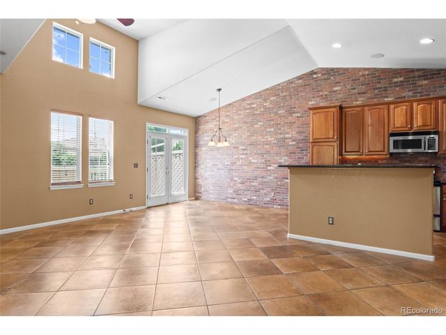 23024 E Ontario Dr T-12-105, Aurora, CO 80016