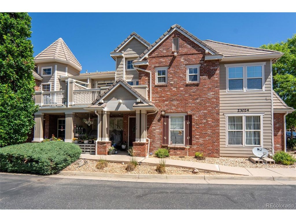 23024 E Ontario Dr T-12-105, Aurora, CO 80016