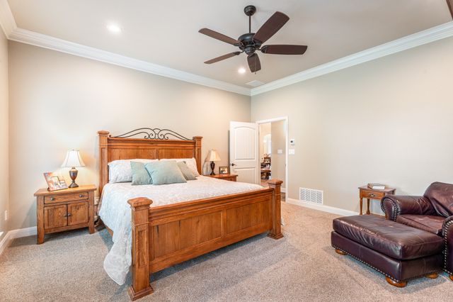 10008 Flight Plan Drive, Granbury, TX 76049