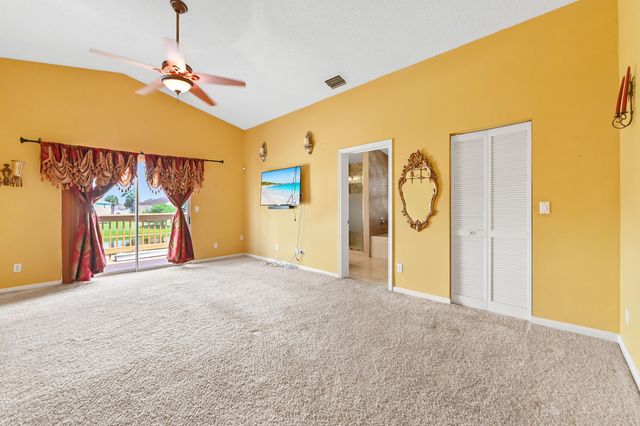 6205 Lansdowne Circle, Boynton Beach, FL 33472
