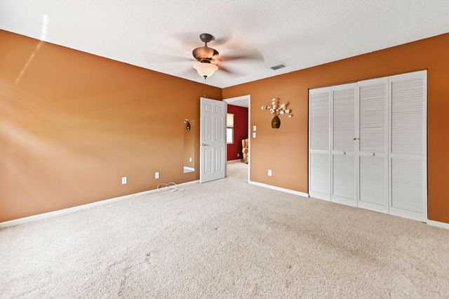 6205 Lansdowne Circle, Boynton Beach, FL 33472