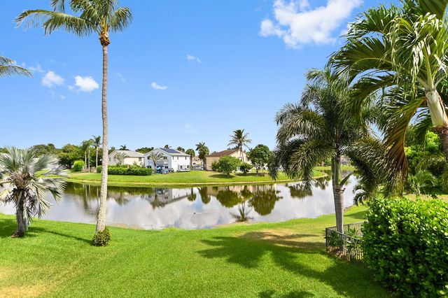 6205 Lansdowne Circle, Boynton Beach, FL 33472