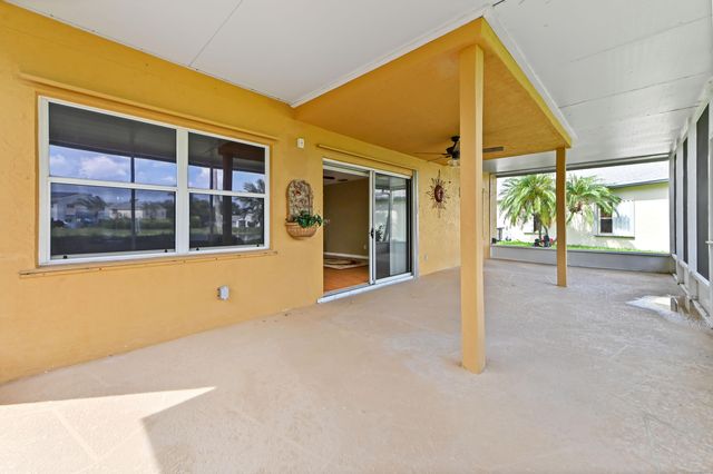 6205 Lansdowne Circle, Boynton Beach, FL 33472