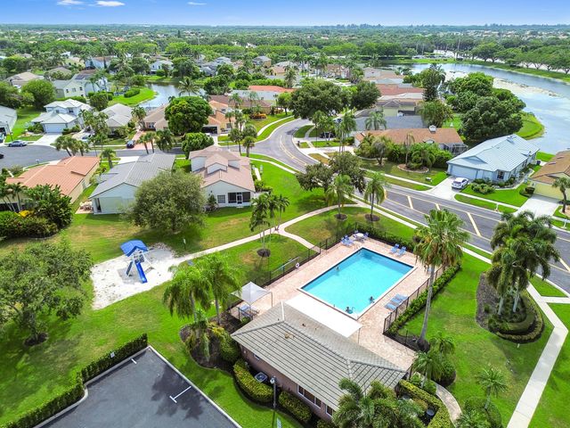 6205 Lansdowne Circle, Boynton Beach, FL 33472