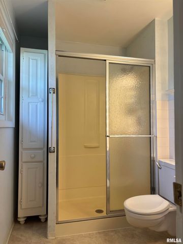 1309 BOBOLINK Drive, Washington, IL 61571