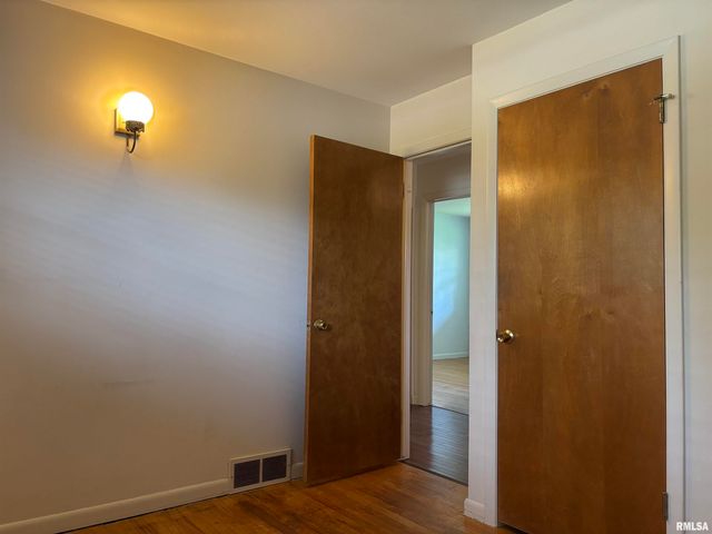 1309 BOBOLINK Drive, Washington, IL 61571
