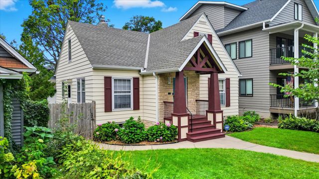 865 19th Avenue SE, Minneapolis, MN 55414