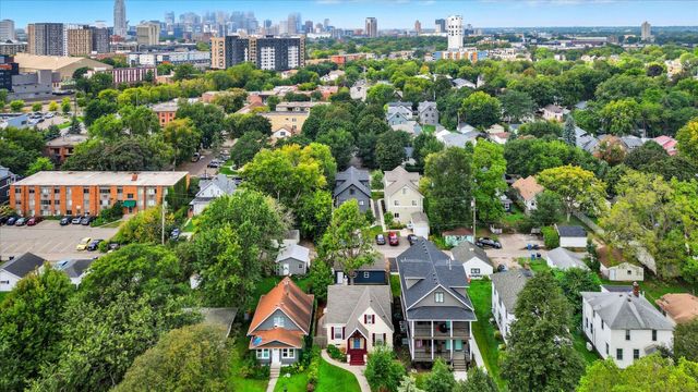 865 19th Avenue SE, Minneapolis, MN 55414