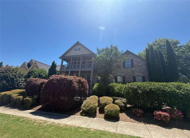 2294 Lake Cove Court, Buford, GA 30519