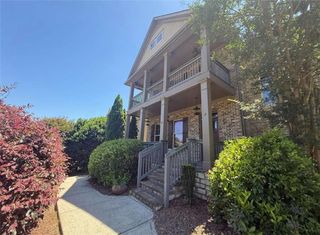 2294 Lake Cove Court, Buford, GA 30519