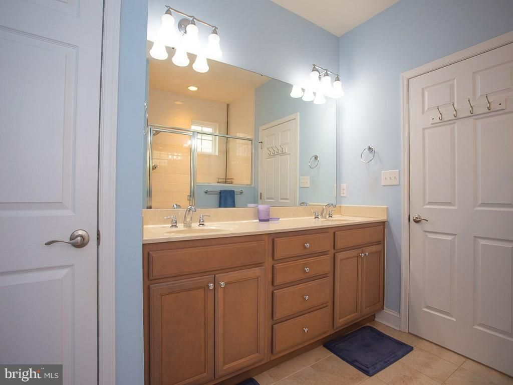 Image 19 of property listing at 33457 MARINA BAY CIR #4, Millsboro, DE 19966