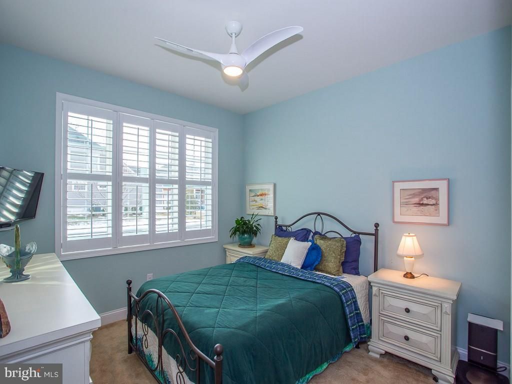 Image 25 of property listing at 33457 MARINA BAY CIR #4, Millsboro, DE 19966