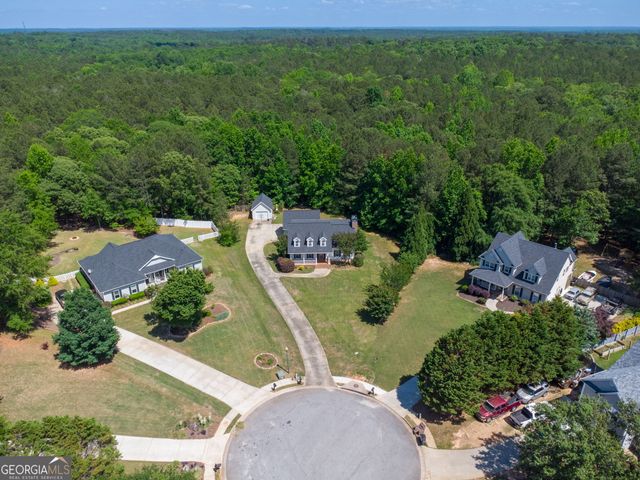 90 Carriage Lane, Senoia, GA 30276
