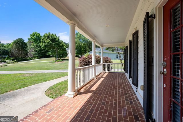 90 Carriage Lane, Senoia, GA 30276