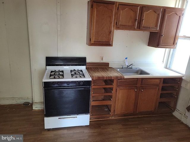 501 SHERIDAN AVE, Baltimore, MD 21212