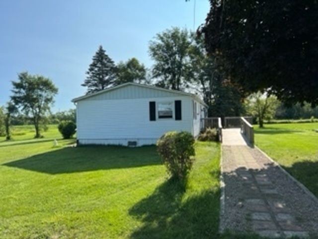 612 W 100 S, Hebron, IN 46341