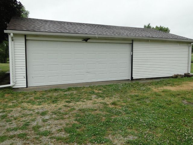 612 W 100 S, Hebron, IN 46341