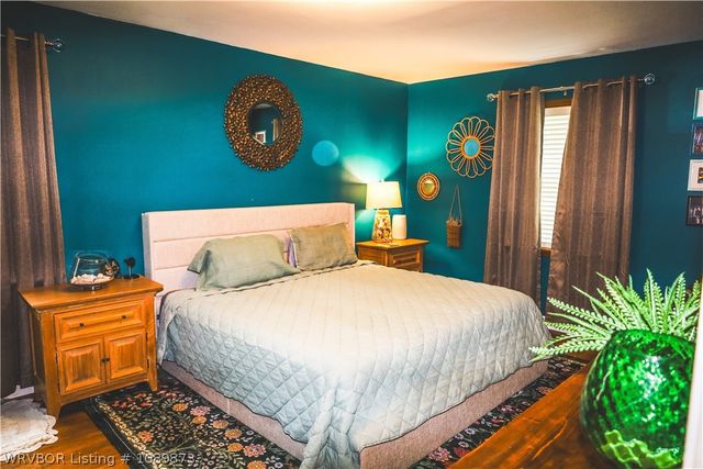300 N 4th Street, Lavaca, AR 72941