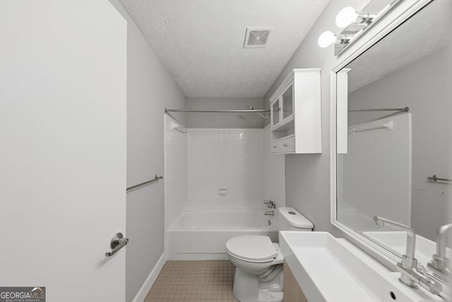 375 Creekside Court, Roswell, GA 30076