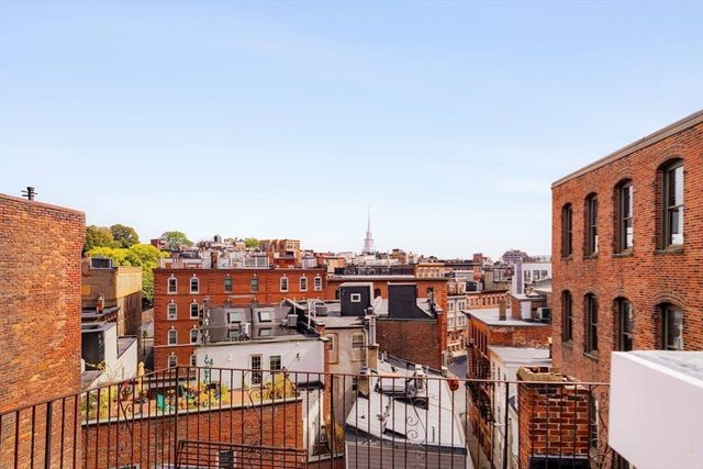 129 N Washington St 3, Boston, MA 02113