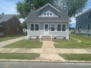 W 216 Augusta AVE, Vinton, VA 24179