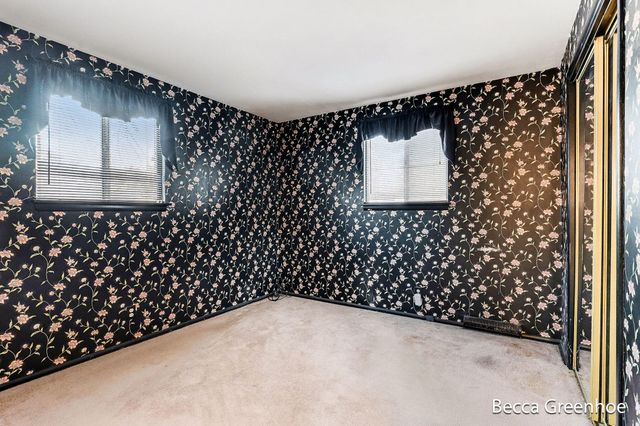 4791 Westgate Drive NW, Comstock Park, MI 49321